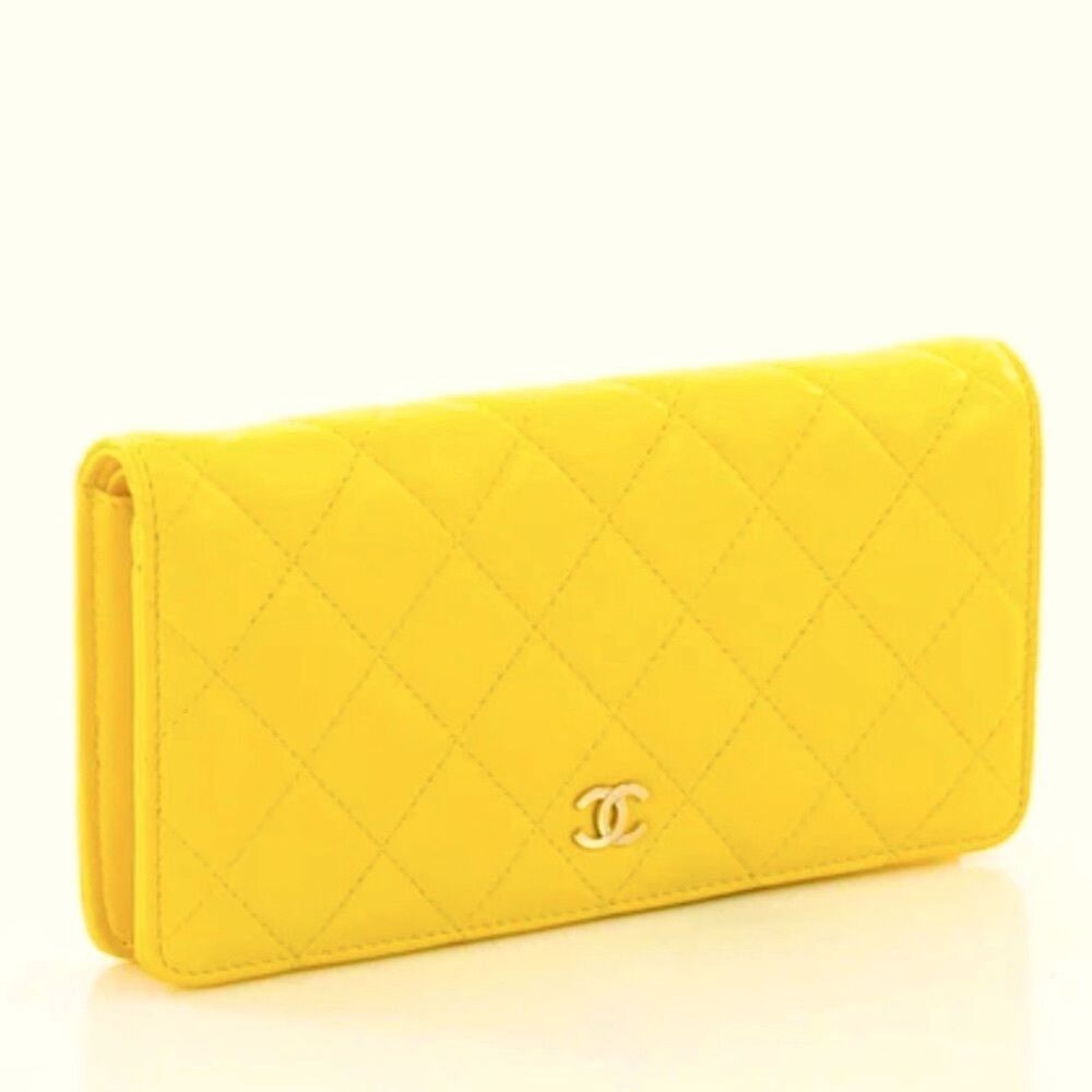 Chanel Wallet Quilted Lambskin Long Yellow bag ❤️very lovely